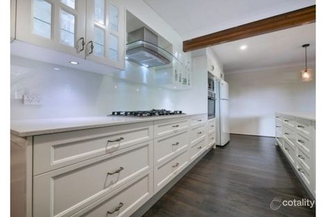 Property photo of 21 Petringa Crescent Springwood QLD 4127