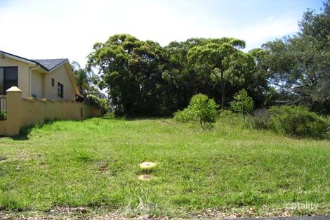 85 Blue Bell Dr, Wamberal, NSW 2260