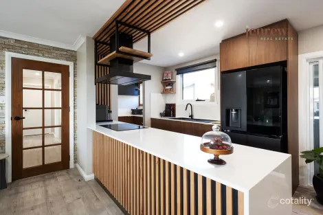 Property photo of 2 Kent Avenue Acton TAS 7320