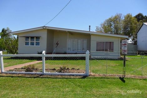 9 Hill St, Nobby, QLD 4360