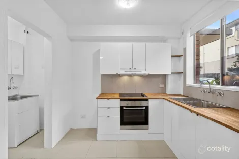 Property photo of 4/5 Fairway Close Manly Vale NSW 2093