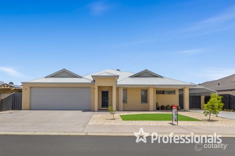 Property photo of 176 Braidwood Drive Australind WA 6233
