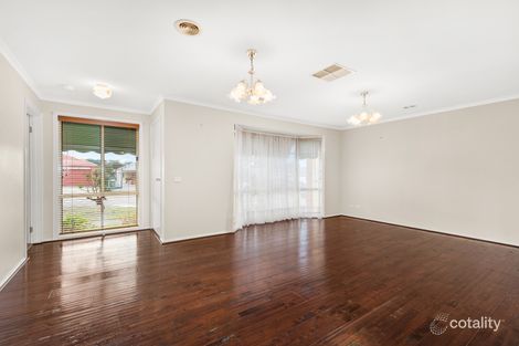 Property photo of 39 Dunbarton Drive Pakenham VIC 3810