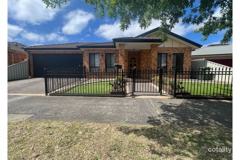 Property photo of 1D Creekwood Drive Craigieburn VIC 3064