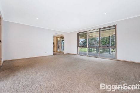 Property photo of 9 Topaz Place Narre Warren VIC 3805