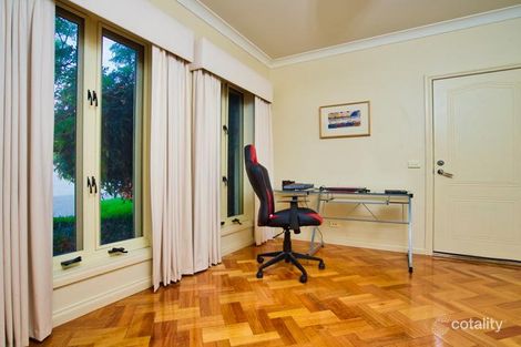 15 Heights Cres, Ballarat North, VIC 3350