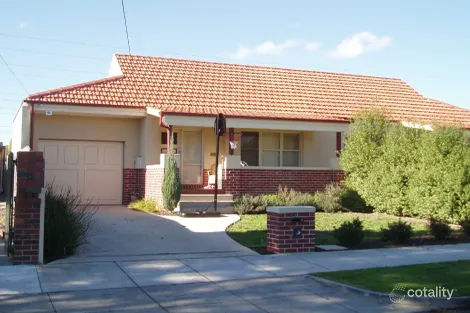 Property photo of 7A Newham Grove Ormond VIC 3204