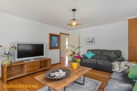 Property photo of 1 Surf Parade Blackmans Bay TAS 7052