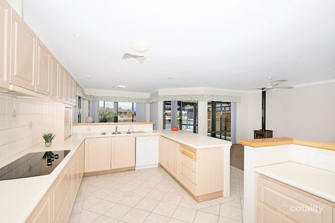 Property photo of 22 Murray Waters Boulevard South Yunderup WA 6208