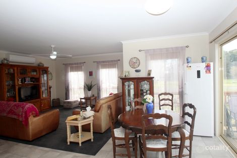 Property photo of 5 Queen Street Carisbrook VIC 3464