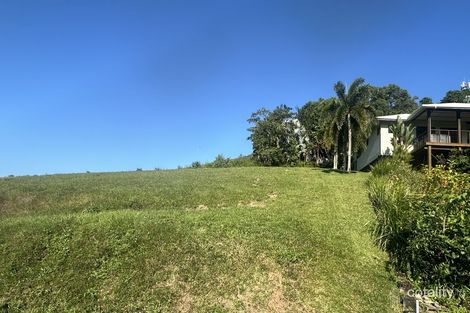 21 Riverside Tce, South Mission Beach, QLD 4852