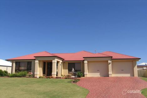 18 Stanley St, Pittsworth, QLD 4356
