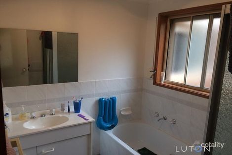 Property photo of 28 Scratchley Place Monash ACT 2904