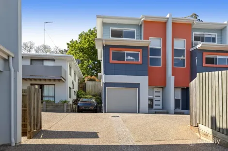 Property photo of 10/53 Pascoe Lane Harlaxton QLD 4350