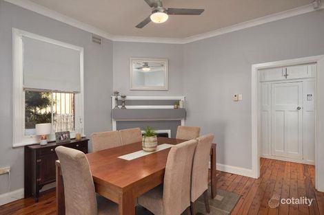 Property photo of 36 Meurant Avenue Wagga Wagga NSW 2650