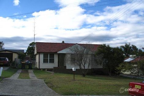 13 Martin St, Warilla, NSW 2528