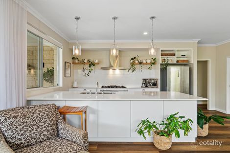 Property photo of 8 Cubana Parkway Madora Bay WA 6210