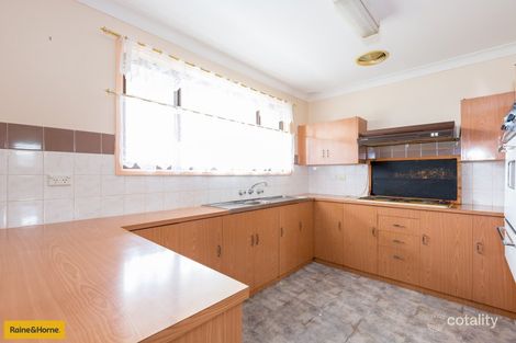 Property photo of 85 Strata Avenue Barrack Heights NSW 2528