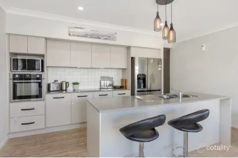 Property photo of 42 Columbus Street Burdell QLD 4818