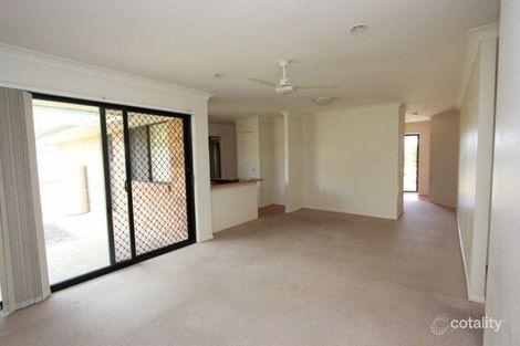 Property photo of 8 Penina Place Oxley QLD 4075