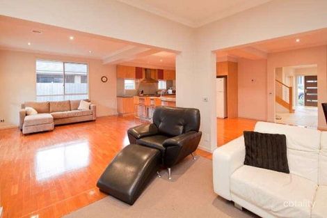 Property photo of 7 Corowa Place Sandhurst VIC 3977