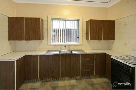 Property photo of 28 Storey Street Fairy Meadow NSW 2519