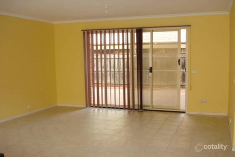 Property photo of 4 Toombak Walk Sydenham VIC 3037