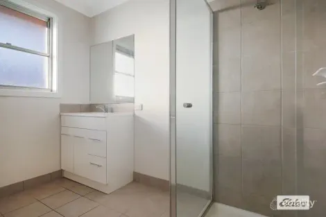 Property photo of 71 Chapple Street Wodonga VIC 3690