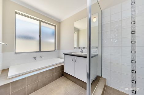 Property photo of 11 St Pierre Loop Meadow Springs WA 6210