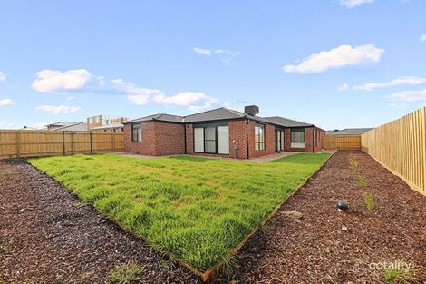 Property photo of 48 Princes Circuit Wallan VIC 3756