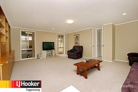 Property photo of 13 Derham Court Wanniassa ACT 2903