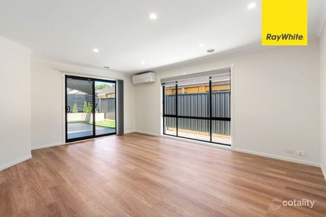 Property photo of 13 Decima Circuit Nicholls ACT 2913