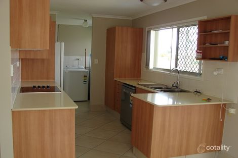 Property photo of 10 San Michele Court Broadbeach Waters QLD 4218