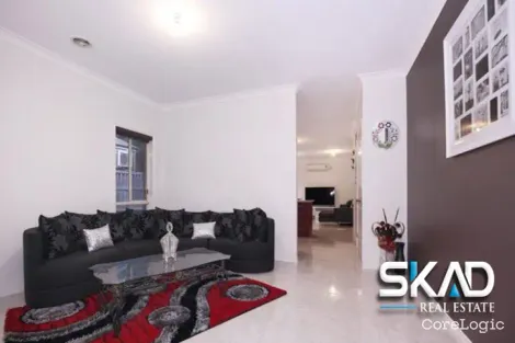 Property photo of 12 Marchmont Rise Craigieburn VIC 3064