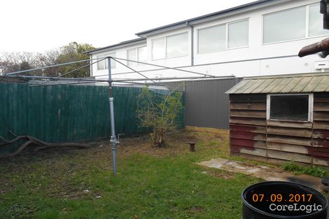 Property photo of 2 Silvan Grove Hampton Park VIC 3976