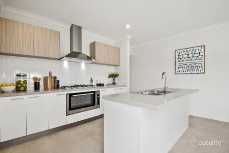 Property photo of 56 Athletic Circuit Clyde VIC 3978