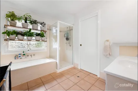 Property photo of 463 Newnham Road Upper Mount Gravatt QLD 4122