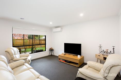 Property photo of 4 Arkansaw Court Brown Hill VIC 3350