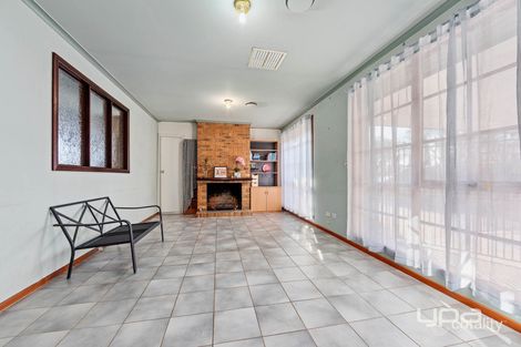 Property photo of 7 Sword Walk Kings Park VIC 3021