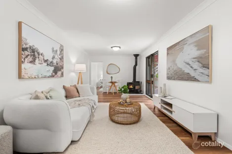 Property photo of 19 Maya Street Wyoming NSW 2250