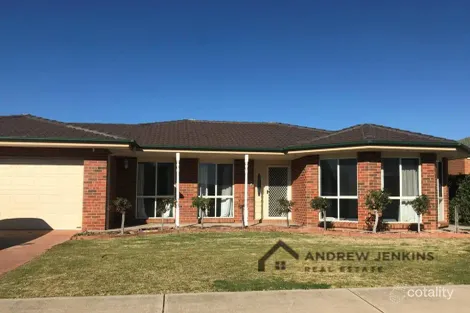 24 CORNISH ST, COBRAM, VIC 3644