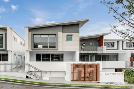 Property photo of 3/22 Travill Street Newmarket QLD 4051