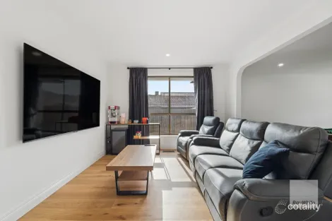 Property photo of 25 Willys Avenue Keilor Downs VIC 3038