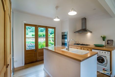 Property photo of 11 Viola Avenue Mount Dandenong VIC 3767