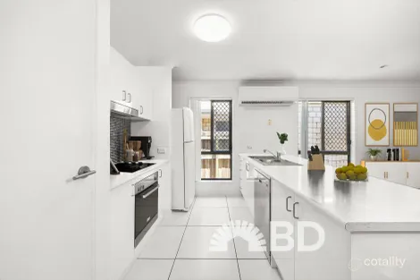 Property photo of 18 Wellington Place Narangba QLD 4504