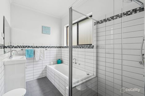 Property photo of 3 Beverley Street Flagstaff Hill SA 5159