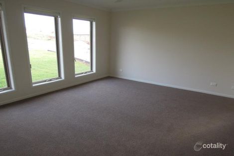 Property photo of 31 Maiden Drive Sunbury VIC 3429