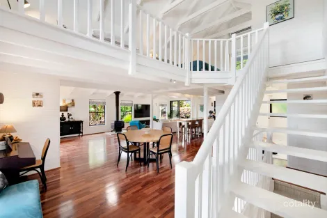 Property photo of 5 Jacaranda Court Beechmont QLD 4211