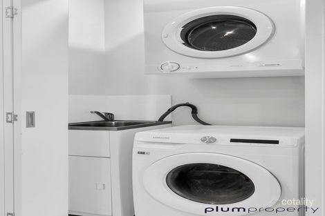 Property photo of 1/31 Brasted Street Taringa QLD 4068