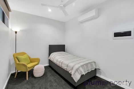 Property photo of 1/31 Brasted Street Taringa QLD 4068